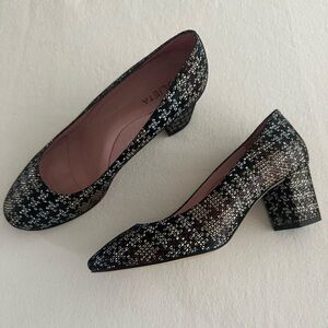 Julieta Black and White Patterned Heels
